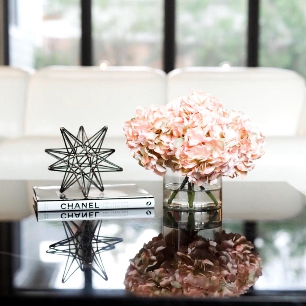 Silk hydrangeas arrangement in glass vase - pink-1